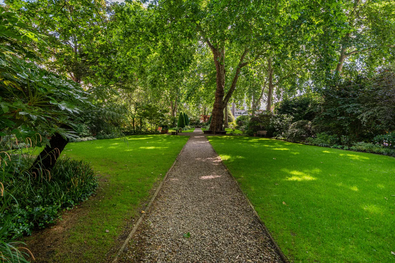 Hyde Park Square, Hyde Park, W2, photo 15