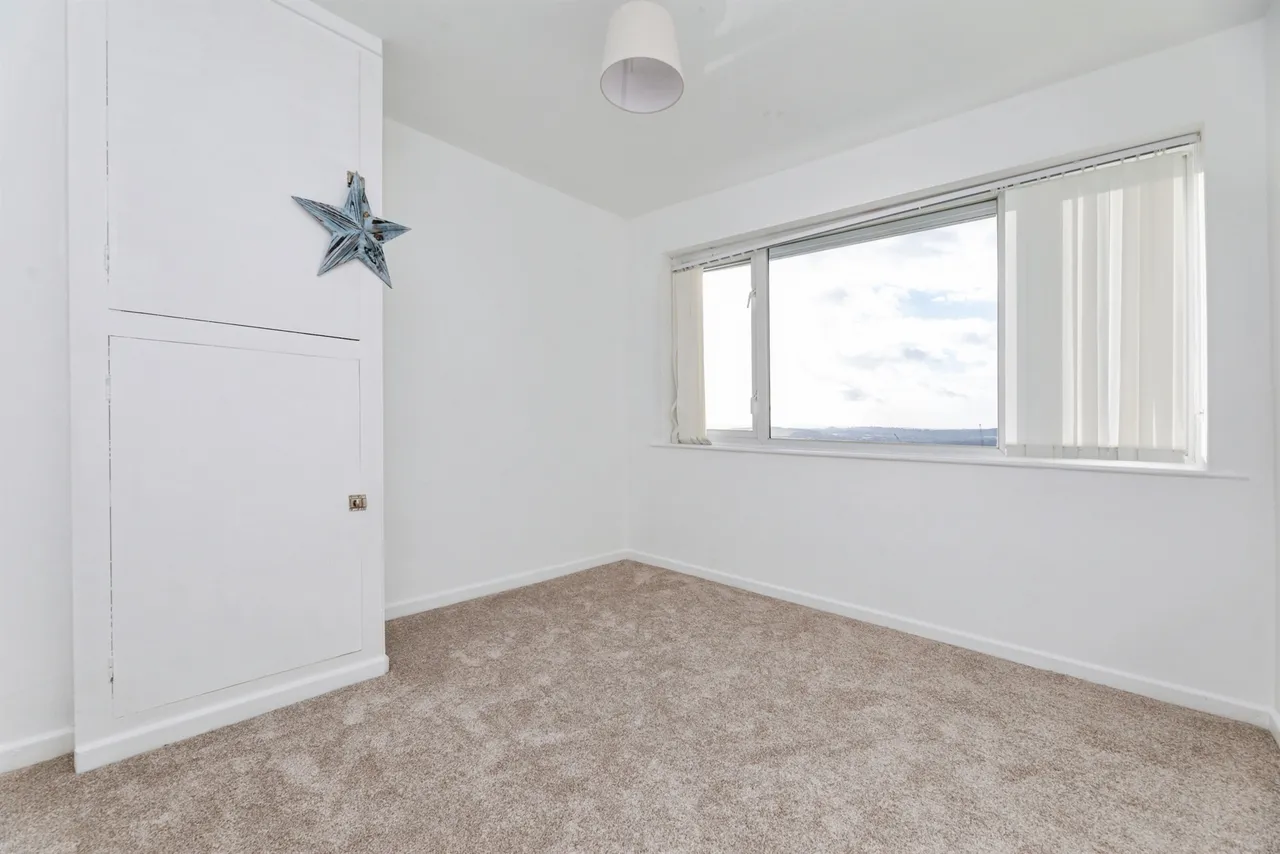 Sandstone Avenue, Wincobank, S9, photo 11