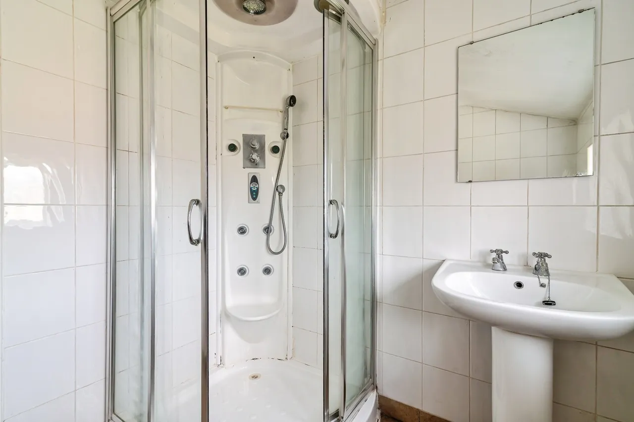 Campbell Drive, Carlton, Nottingham, Nottinghamshire, NG4, photo 10