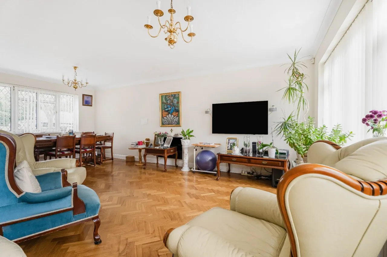 London Road, Stanmore, HA7, photo 14