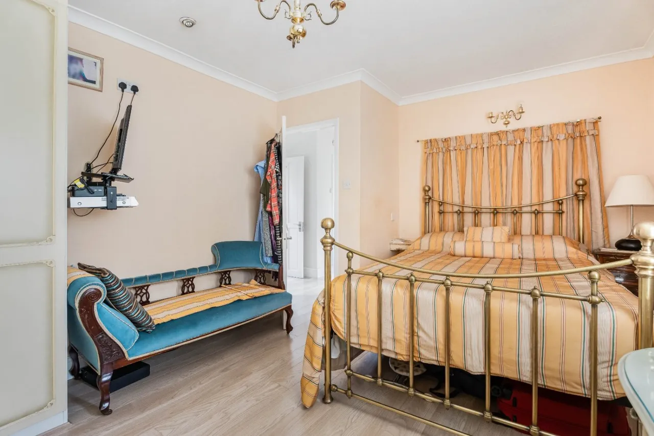 London Road, Stanmore, HA7, photo 11