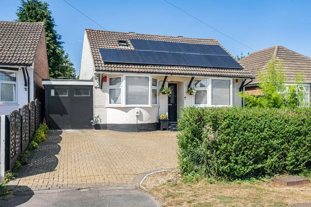 Stoke Road, Bletchley, Milton Keynes, Buckinghamshire, MK2 3AD, photo 24
