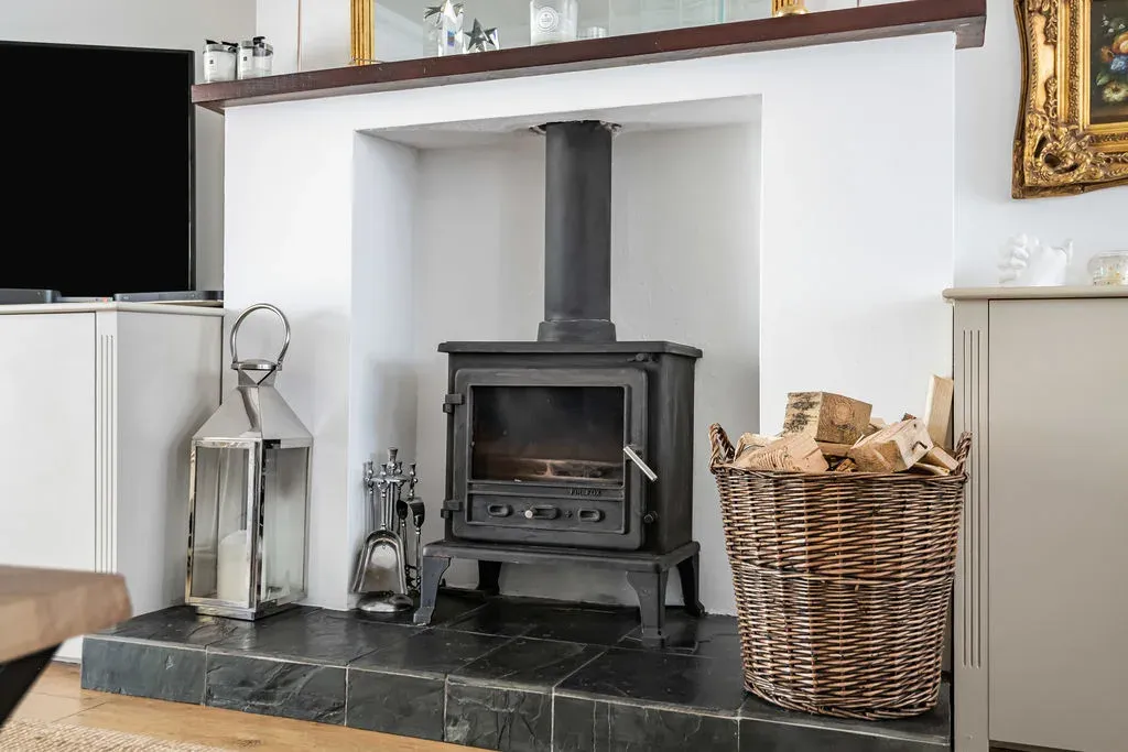 Stoke Road, Bletchley, Milton Keynes, Buckinghamshire, MK2 3AD, photo 23