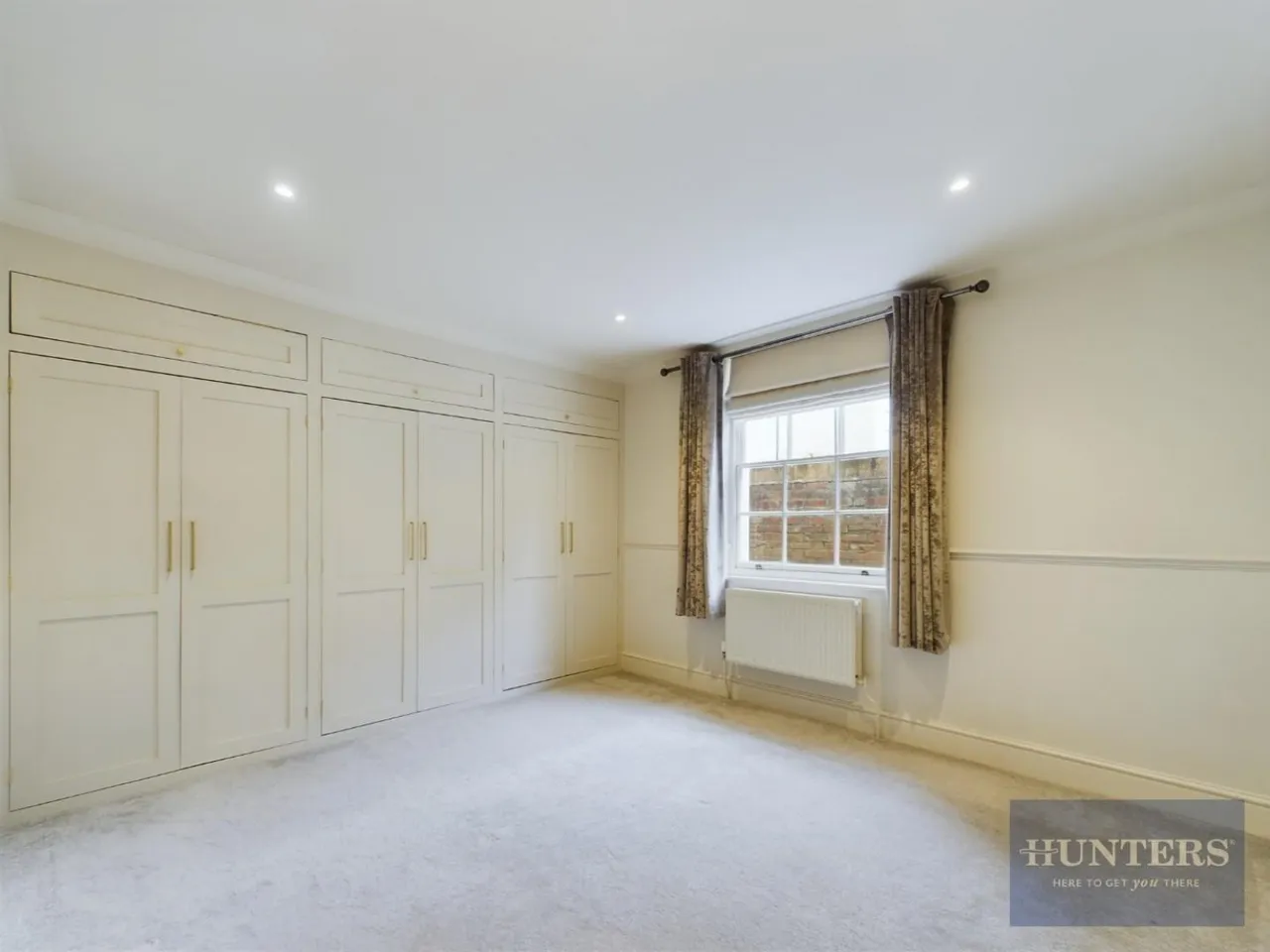 Kenilworth House, Pittville Lawn, GL52, photo 6