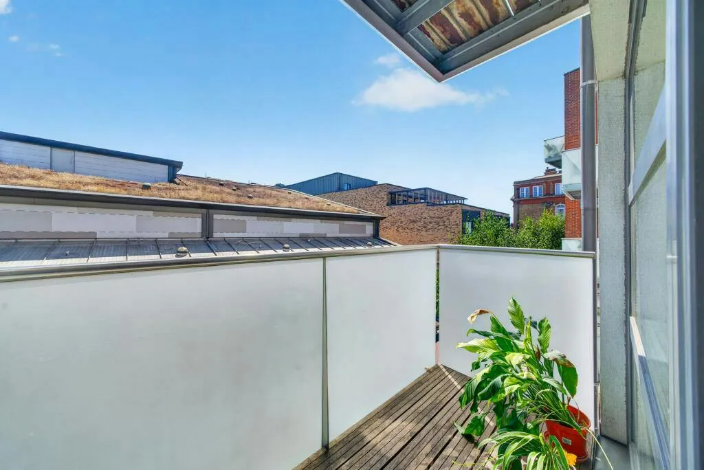 Tiltman Place, London, N7, photo 5