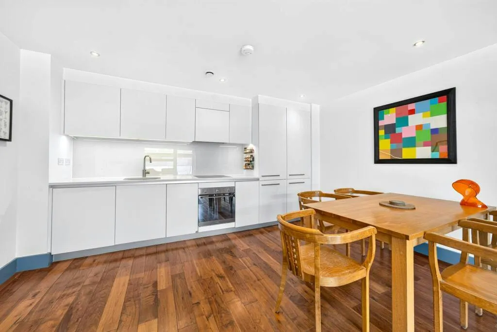 Tiltman Place, London, N7, photo 2