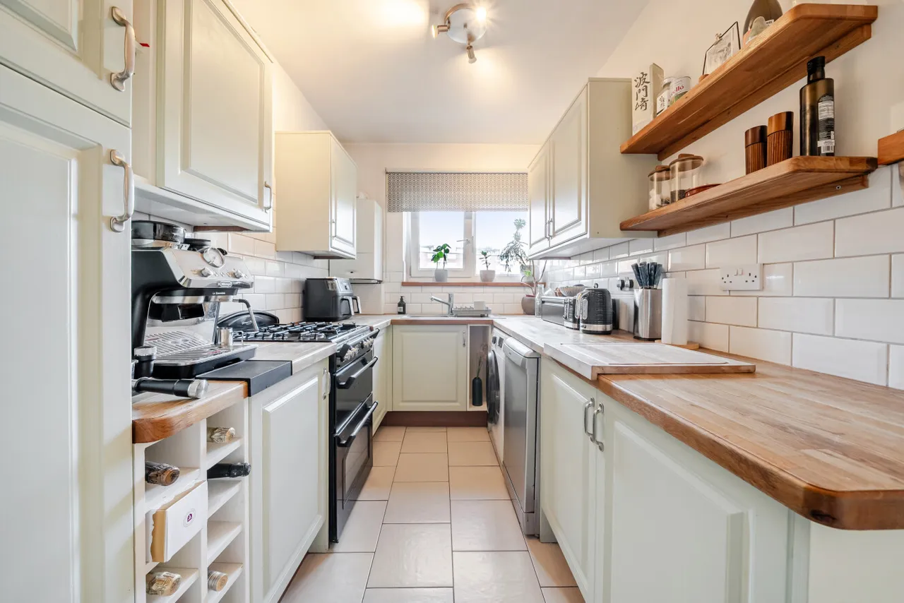 Studley Road, Stockwell, SW4, photo 2