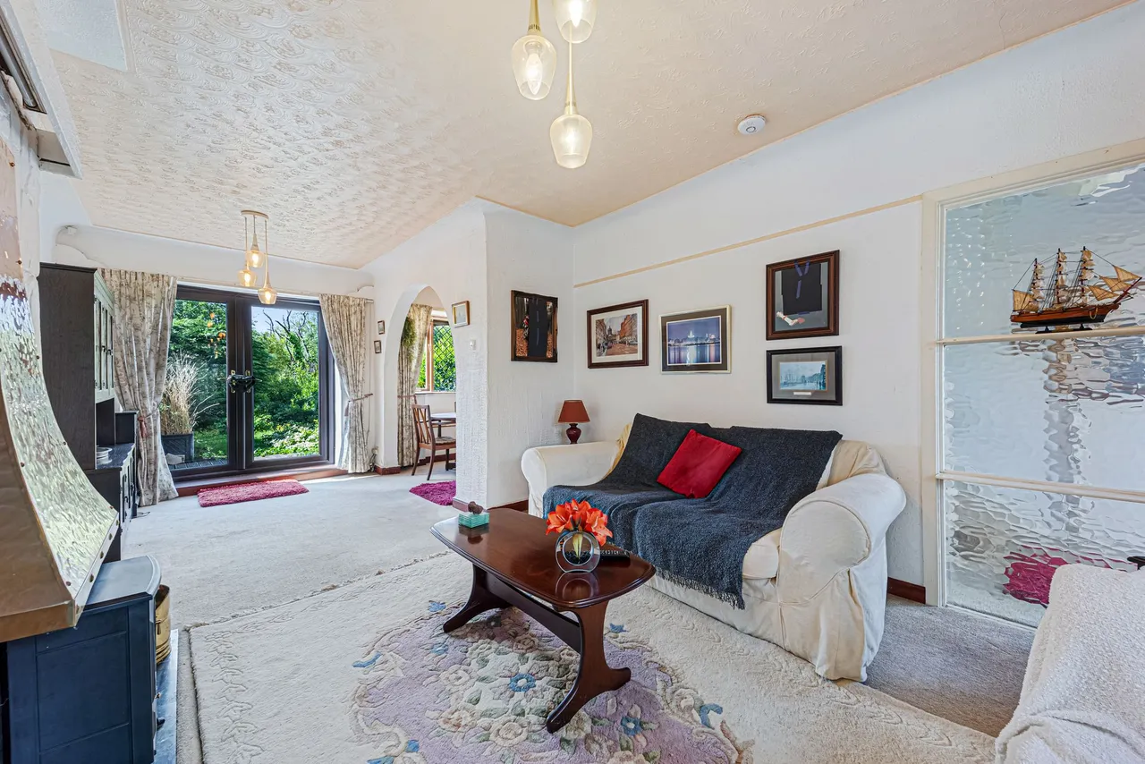 Spinney Avenue, Widnes, WA8 8LB, photo 7