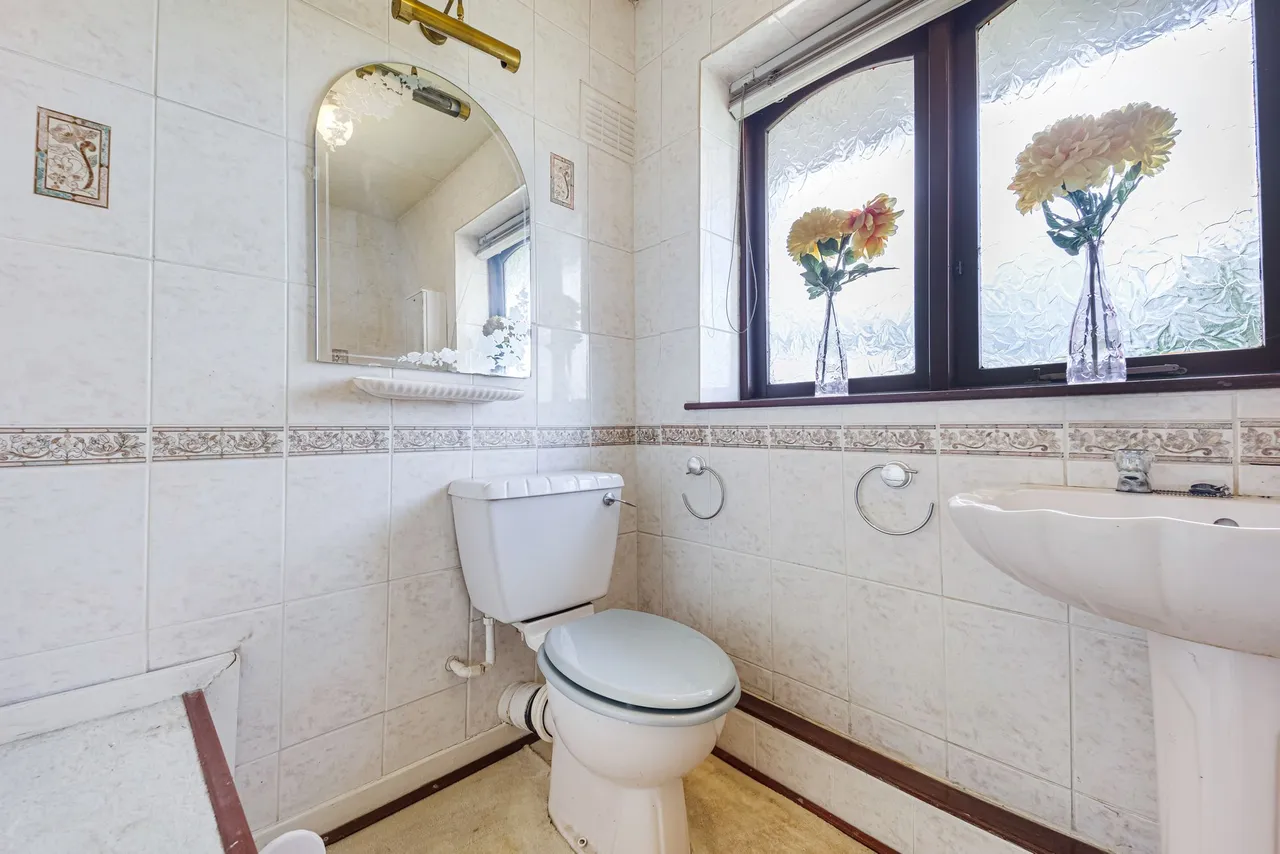 Spinney Avenue, Widnes, WA8 8LB, photo 20