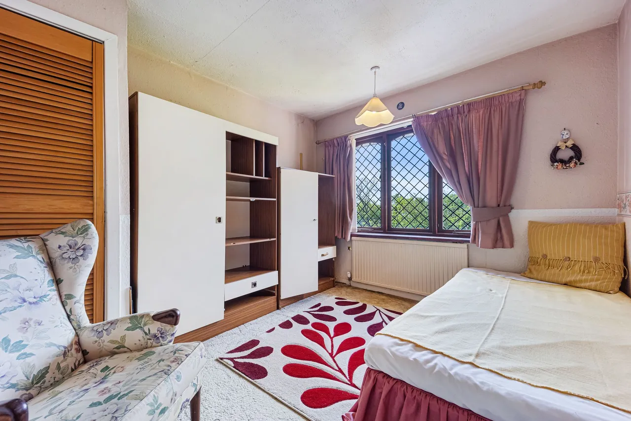 Spinney Avenue, Widnes, WA8 8LB, photo 15