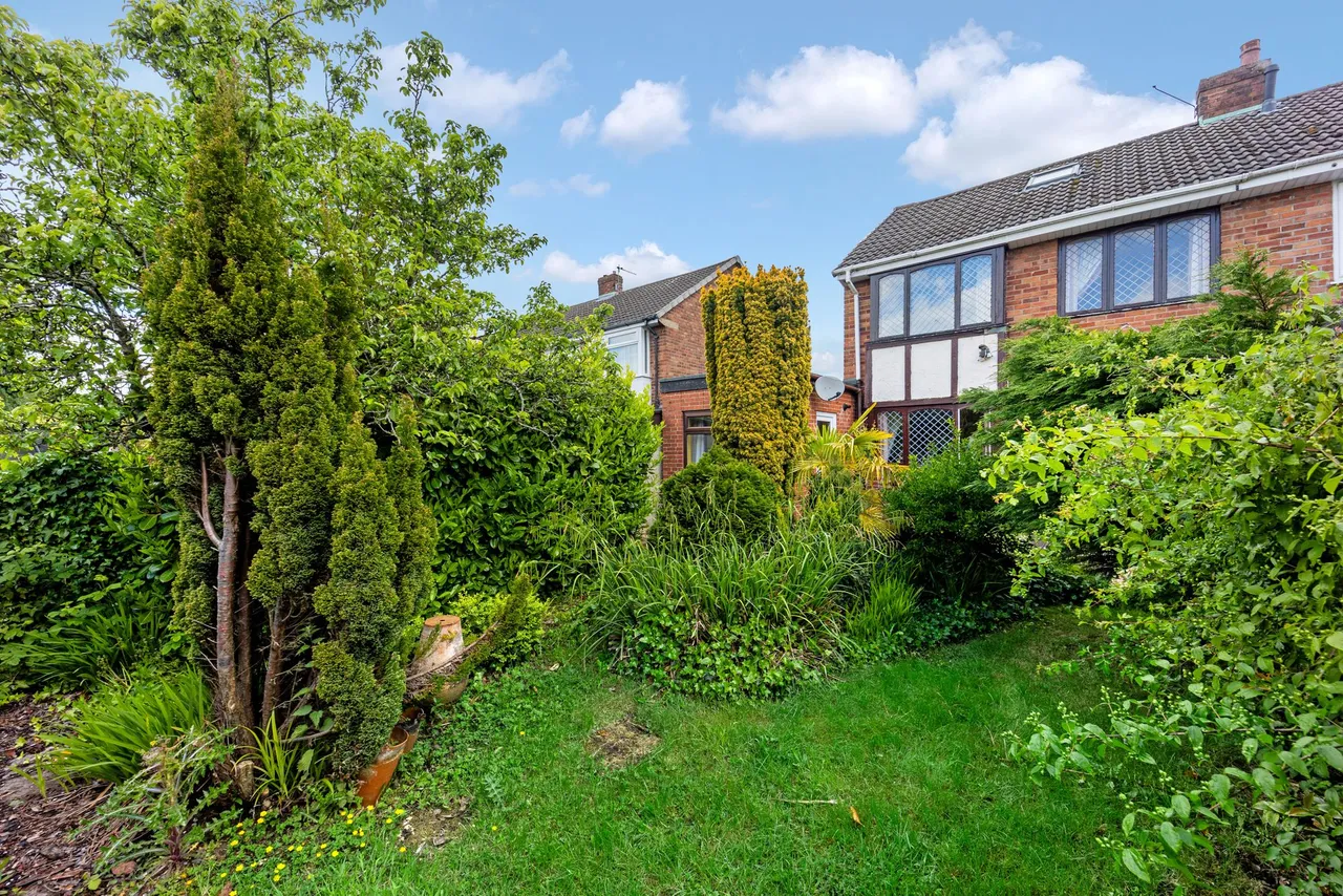 Spinney Avenue, Widnes, WA8 8LB, photo 29
