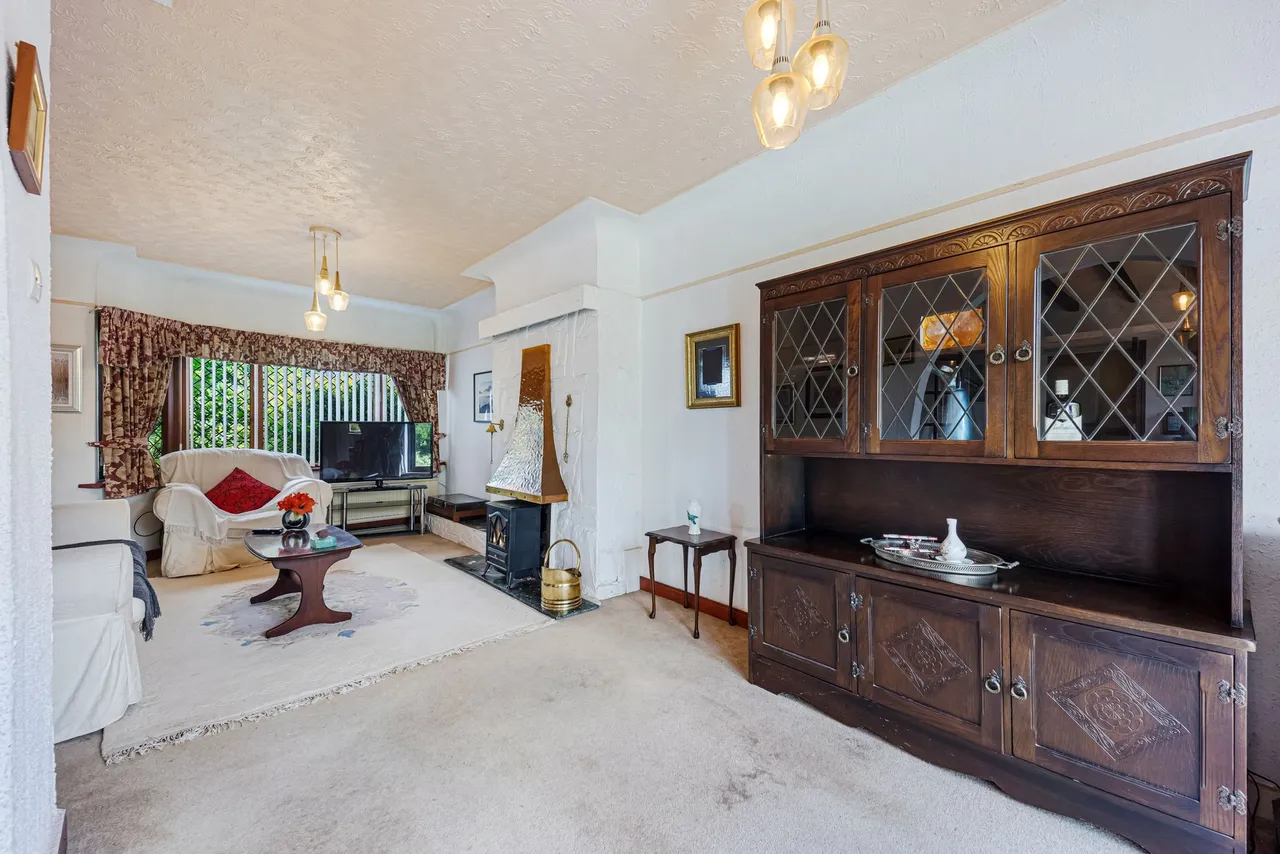 Spinney Avenue, Widnes, WA8 8LB, photo 5