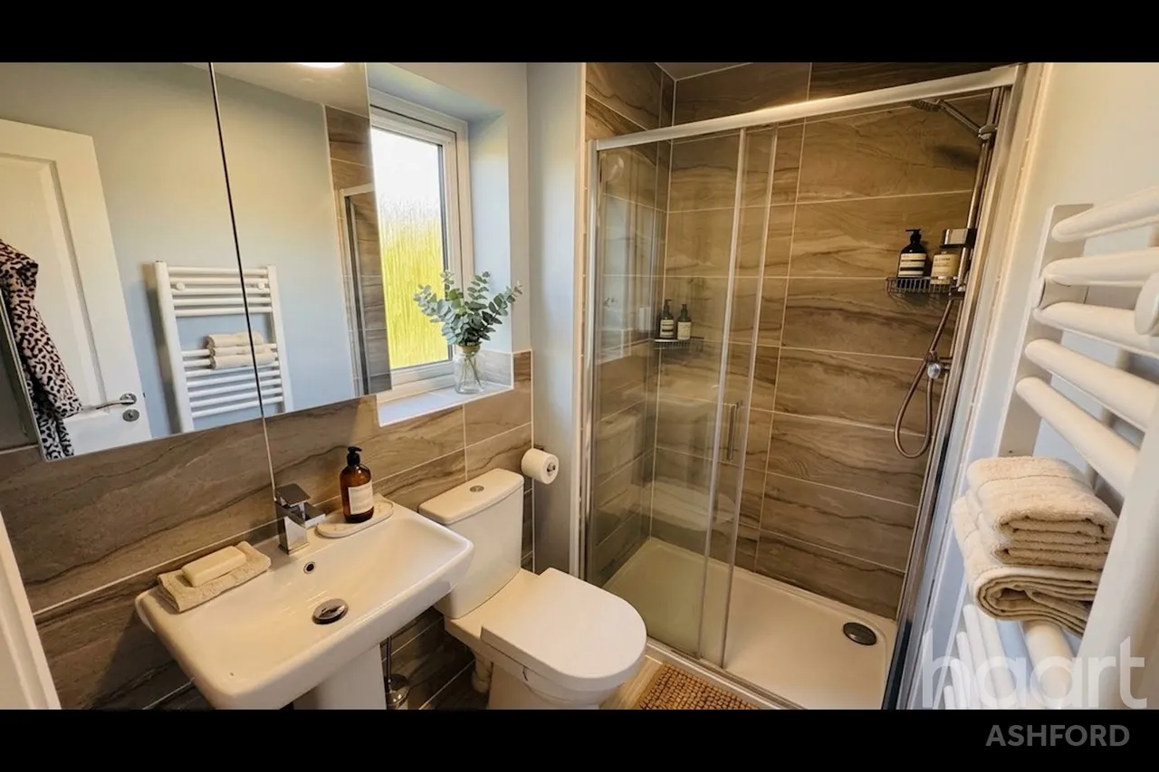 Fenland Way, Ashford, TN23, photo 12