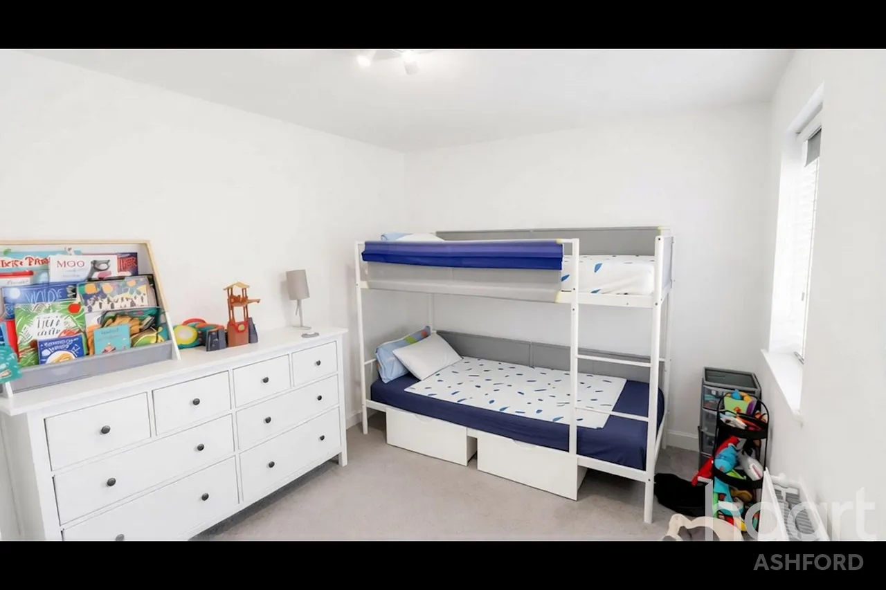 Fenland Way, Ashford, TN23, photo 15