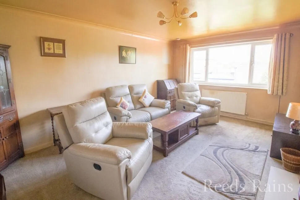 Dunbar Close, Little Sutton, Cheshire, CH66, photo 11
