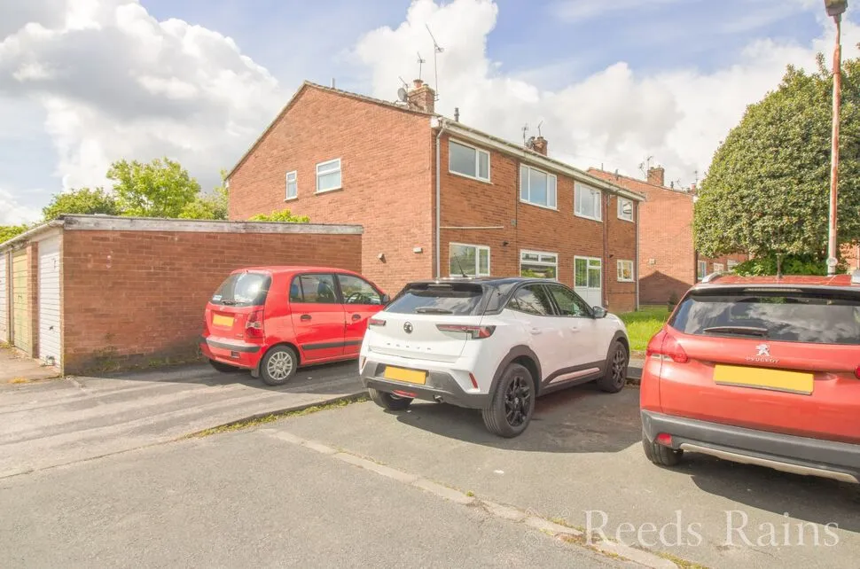 Dunbar Close, Little Sutton, Cheshire, CH66, photo 12
