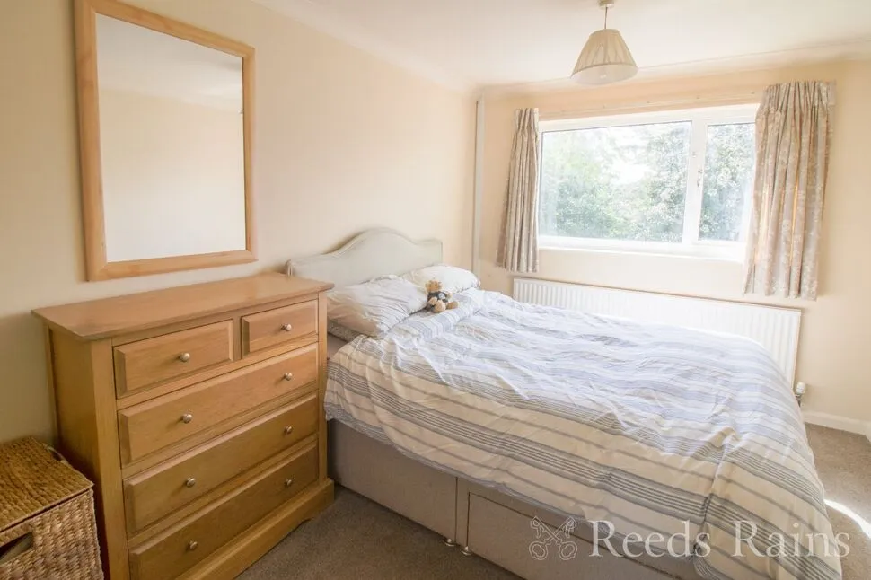 Dunbar Close, Little Sutton, Cheshire, CH66, photo 4