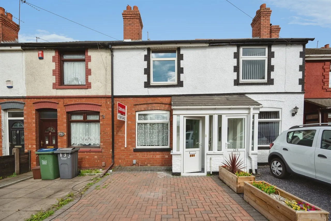 2 bed house for sale, Greets Green Road, West Bromwich, B70