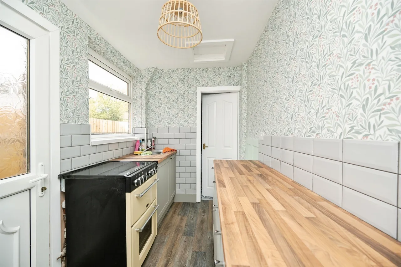 Greets Green Road, West Bromwich, B70, photo 5
