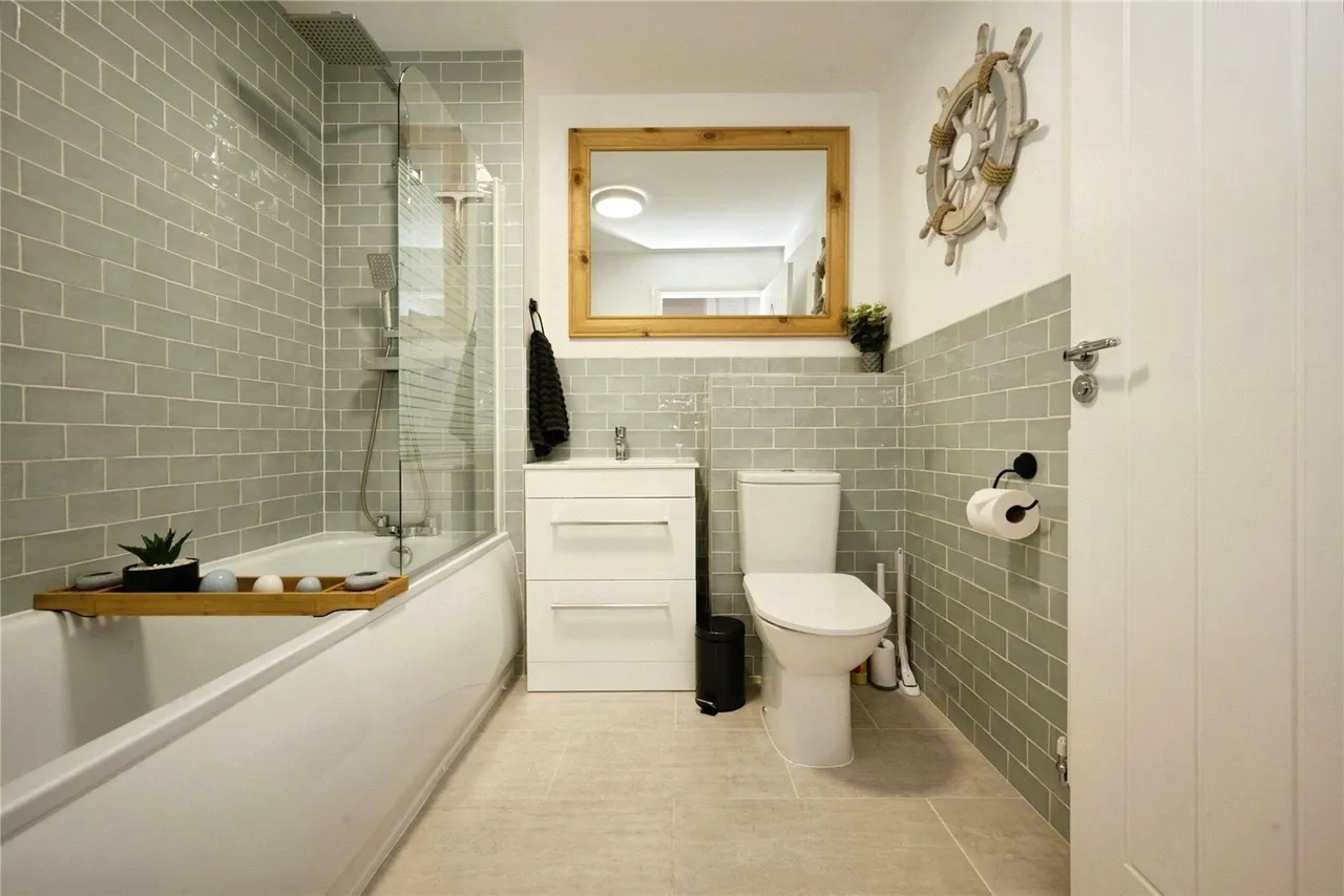 Morpeth Crescent, Houghton Regis, Dunstable, Bedfordshire, LU5, photo 16