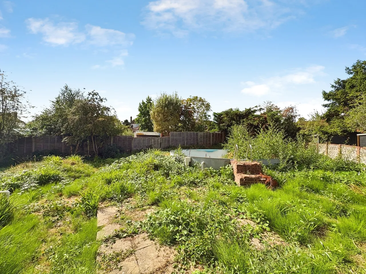 Legge Crescent, Aldershot, Hampshire, GU11 3NT, photo 8