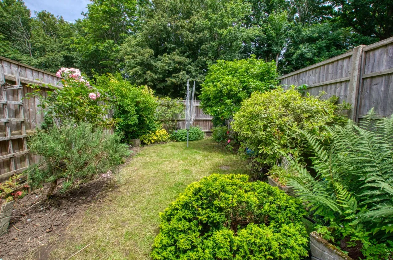 Torridge Gardens, West End, Southampton, SO18 3NF, photo 4