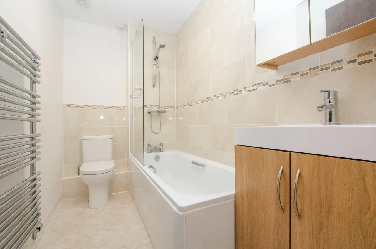 Torridge Gardens, West End, Southampton, SO18 3NF, photo 10