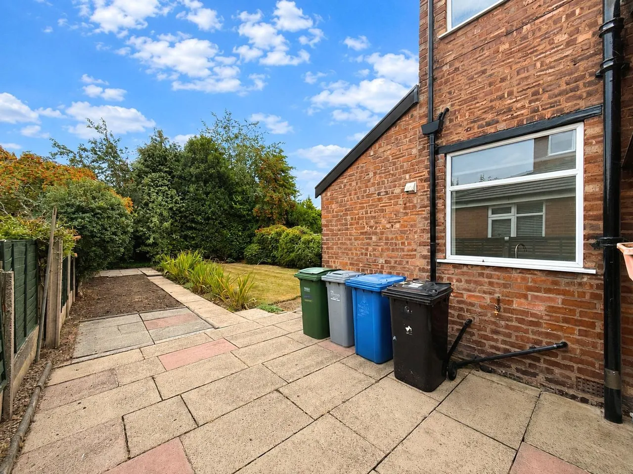 Chestnut Drive, Sale, photo 17