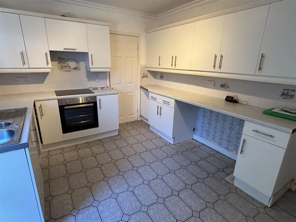 Lydford Walk, Bristol, BS3, photo 5