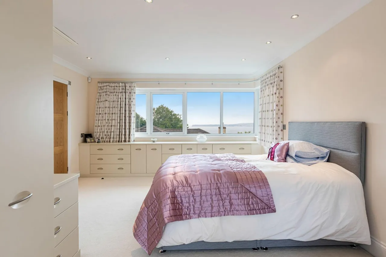 Thatcher Avenue, Torquay, TQ1, photo 17