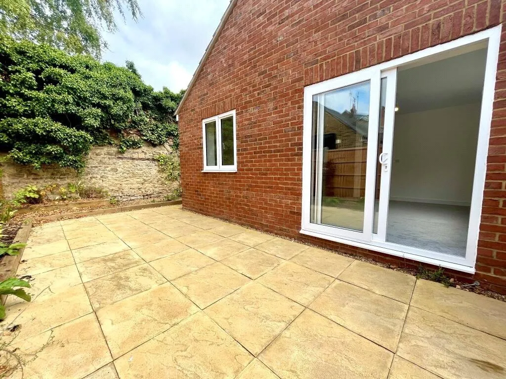 East Street, Olney, MK46, photo 15