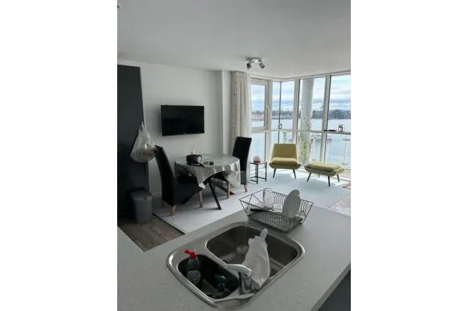 Havannah Street, Cardiff, CF10, photo 4