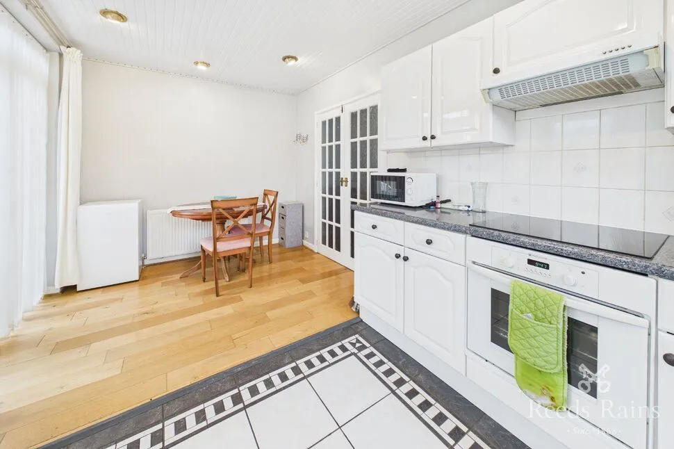 Meanwood Avenue, Blackpool, Lancashire, FY4, photo 4