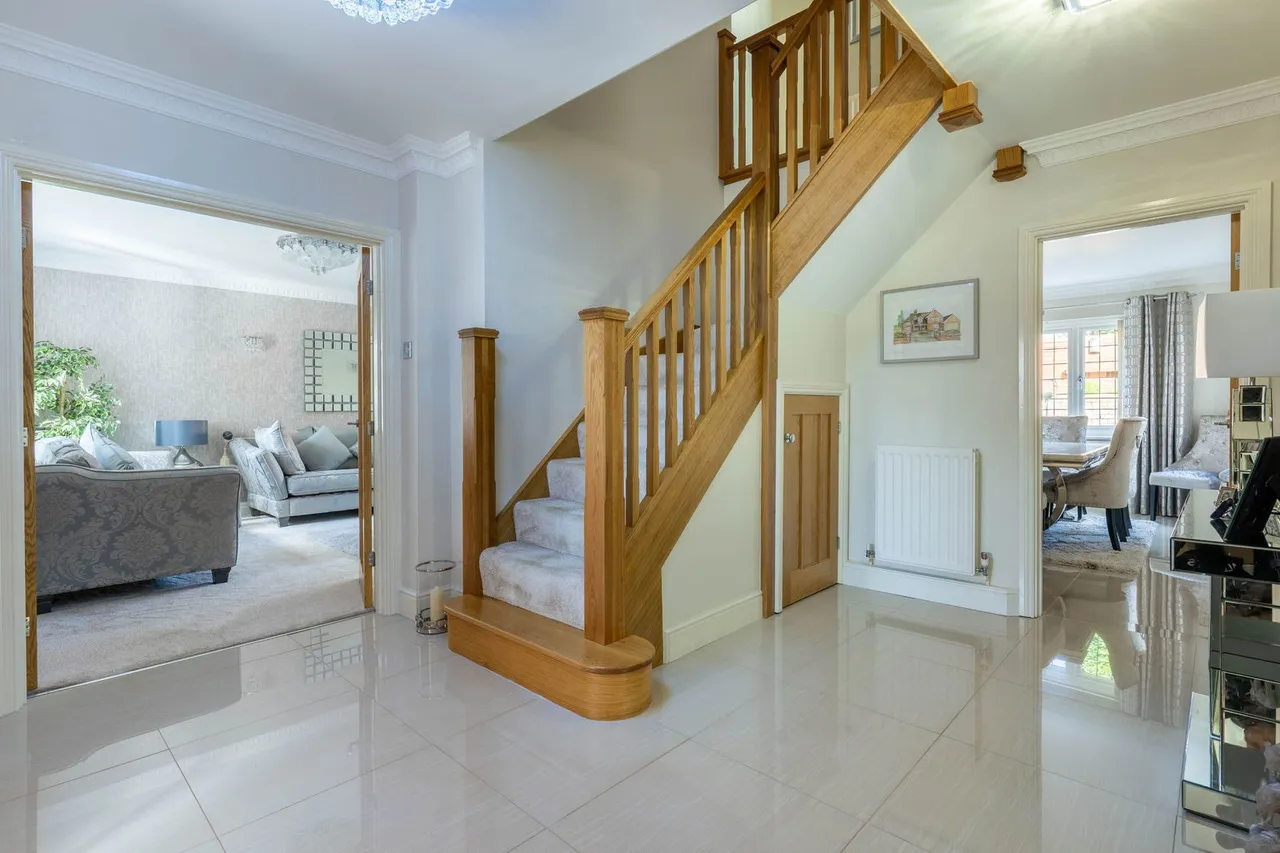 Plymouth Road, Barnt Green, B45, photo 10