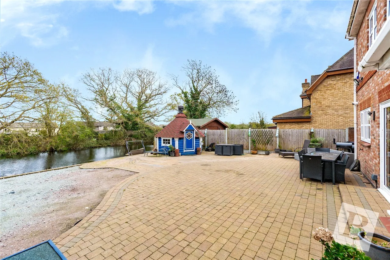Station Road, Wickford, SS11, photo 25