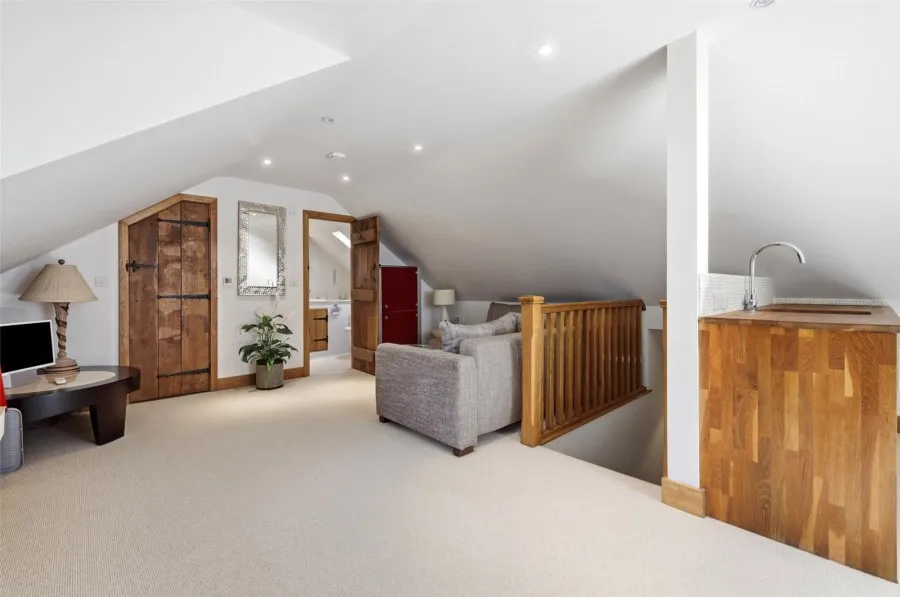 with 7 bedrooms in Bishop's Stortford, CM23, photo 38