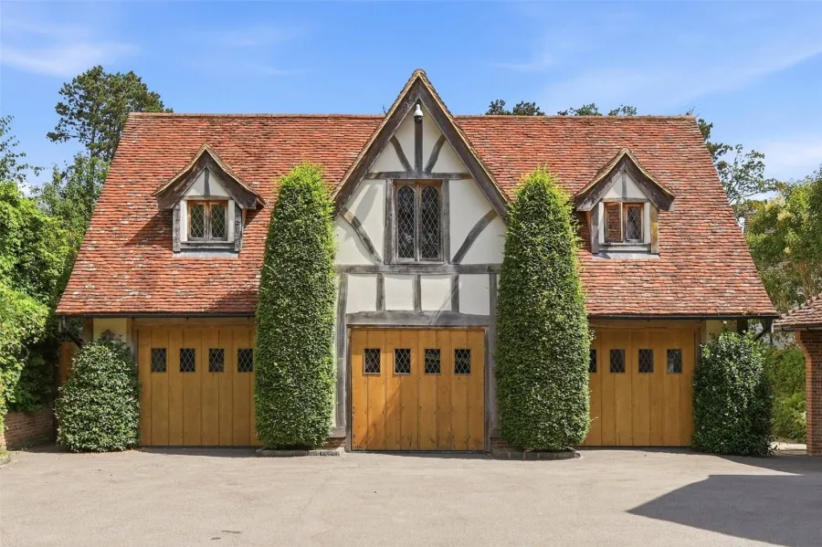 with 7 bedrooms in Bishop's Stortford, CM23, photo 36