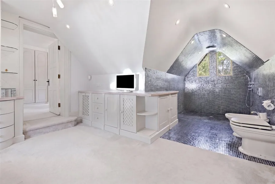 with 7 bedrooms in Bishop's Stortford, CM23, photo 21