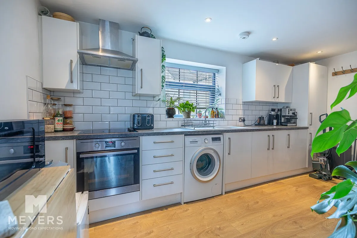 Holdenhurst Road, Bournemouth, BH8, photo 5