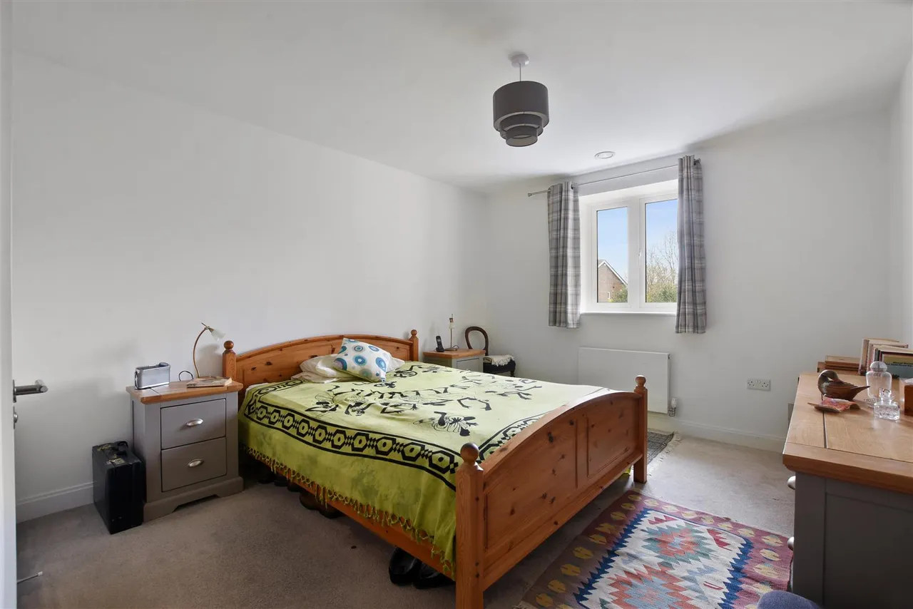 Hempstead Road, Bovingdon, HP3, photo 5
