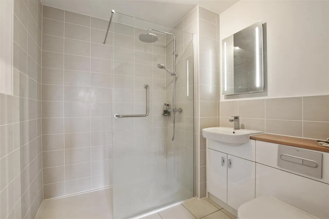 Hempstead Road, Bovingdon, HP3, photo 6