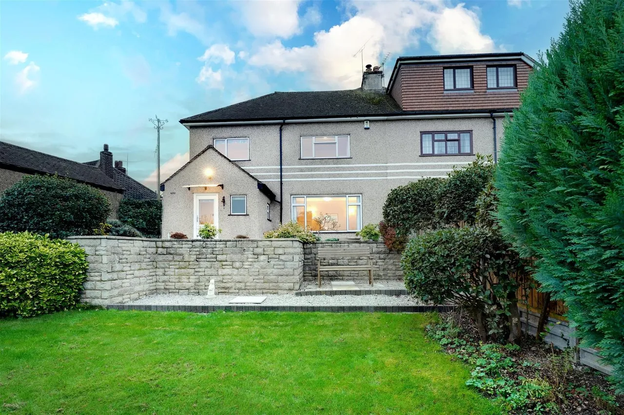 Pine Avenue, Gravesend DA12 1QY, photo 2