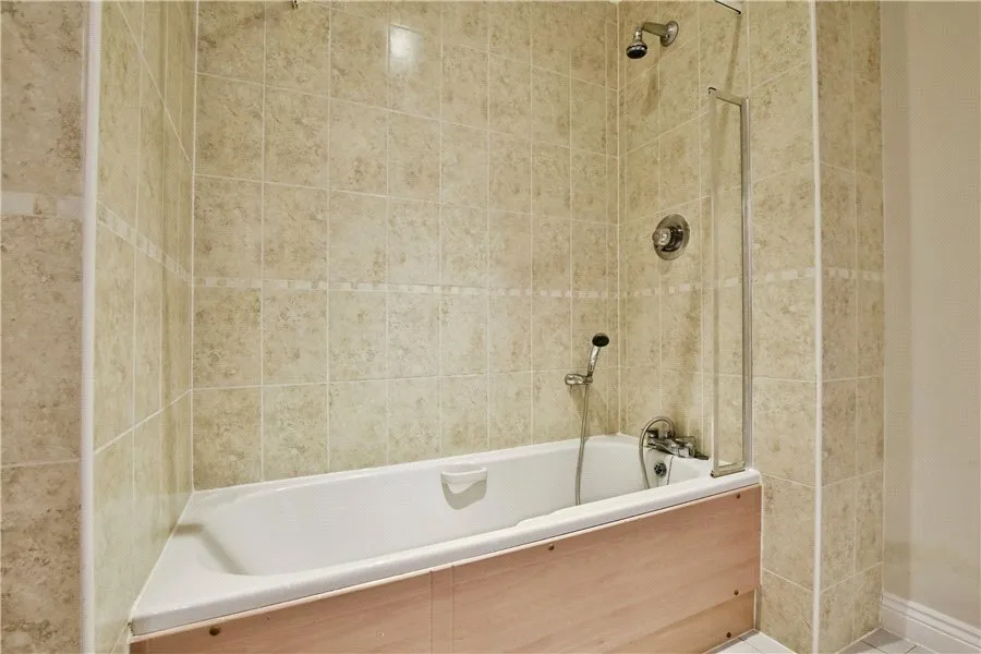 Altrincham Road, Manchester, Greater Manchester, M22, photo 13