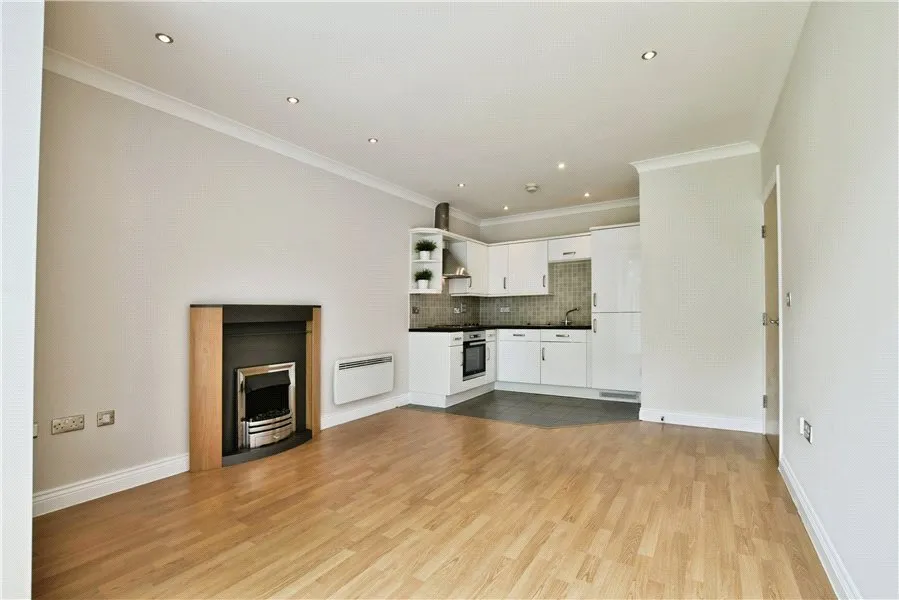 Altrincham Road, Manchester, Greater Manchester, M22, photo 3