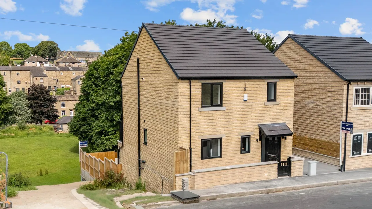 5 bed house for sale, Hill Top House, Huddersfield, HD6