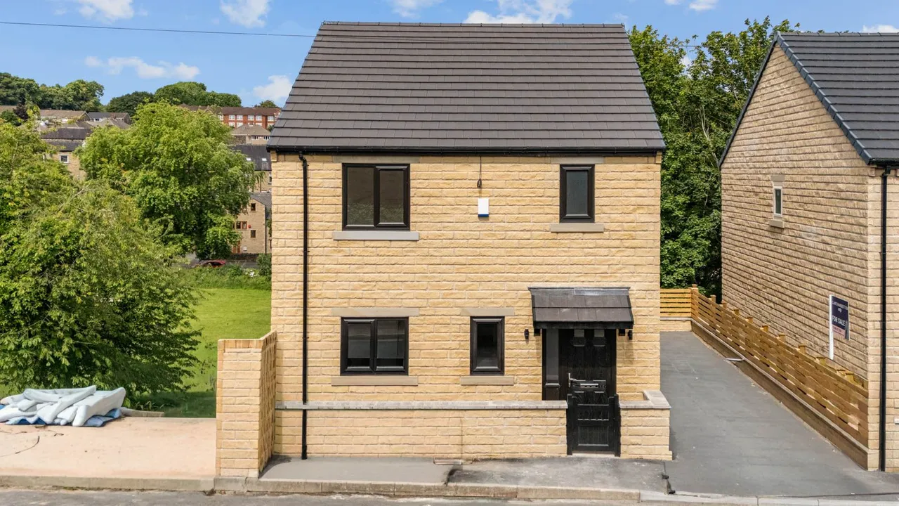 Hill Top House, Huddersfield, HD6, photo 47