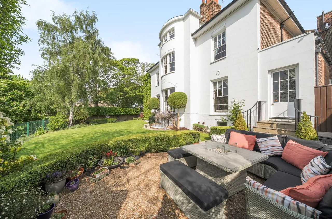 Georgian Elegance, Boley Hill, photo 37
