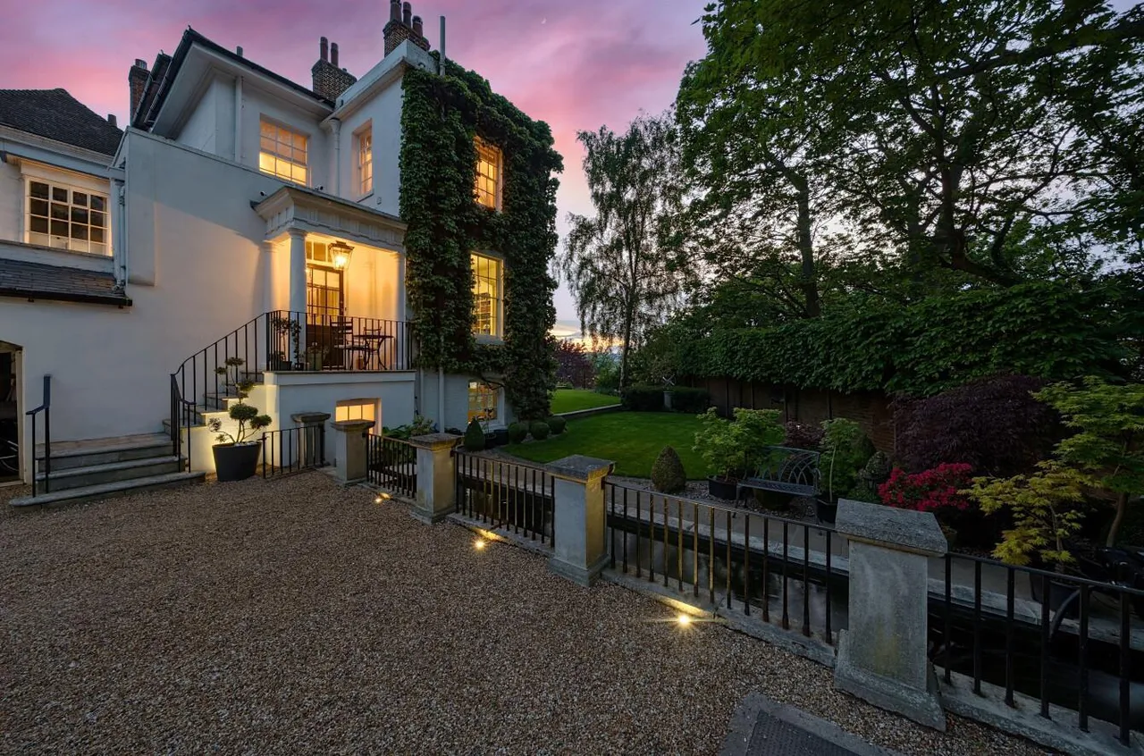 Georgian Elegance, Boley Hill, photo 46