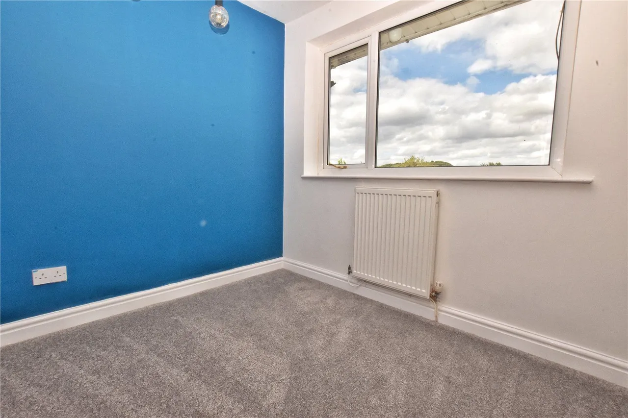 Bowland Road, Glossop, SK13, photo 14