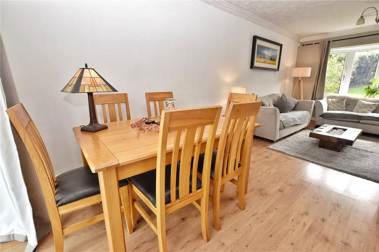 Bowland Road, Glossop, SK13, photo 7